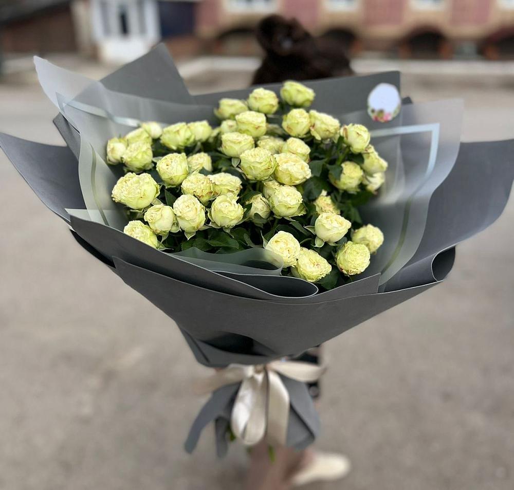 Белые кустовые розы Солинеро в Подъячево Букет Белые кустовые розы Солинеро в Подъячево